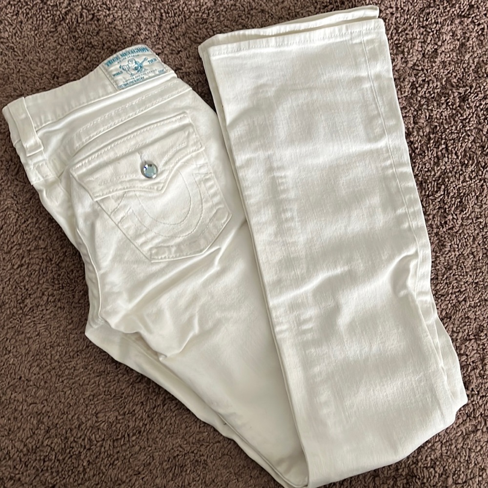 TRUE RELIGION SWAROVSKI DIAMONDS WHITE JEANS